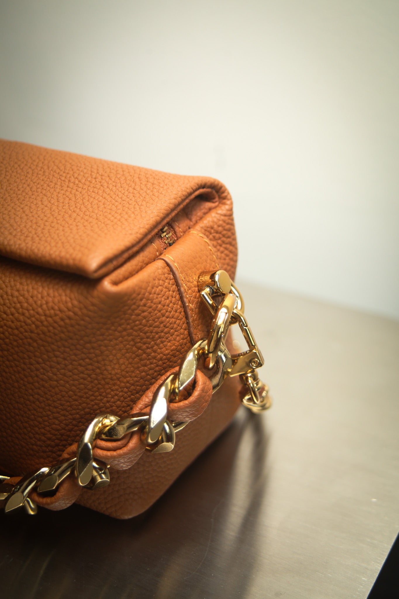 YARA in Tan Brown