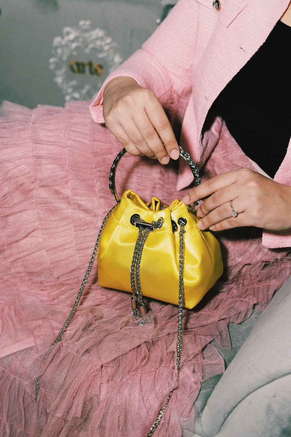 SEYA Satin in Yellow